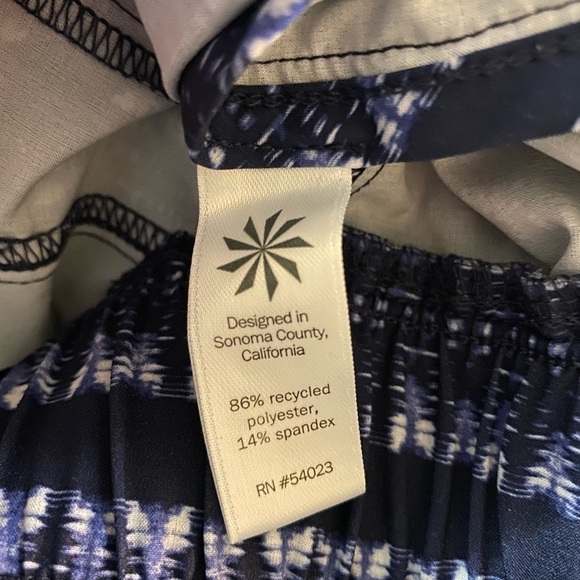 ATHLETA Blue & White Stripe Ikat Sway Shorts Drawstring Elastic Waist Geometric - Picture 4 of 8